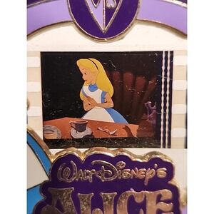 Disney Pin Alice in Wonderland Piece of Movie Film Strip Rare Scene LE B-018